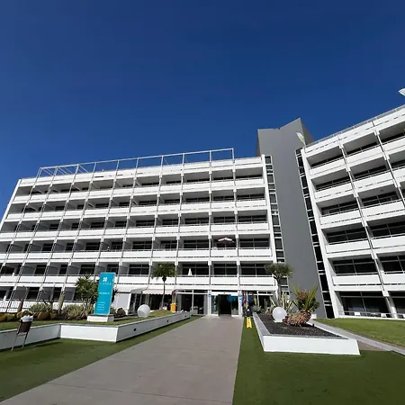 Bluesea Interpalace Hotel