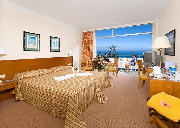 Bluesea Interpalace Hotel